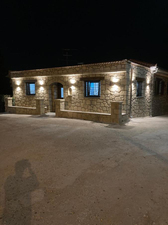 Villa Patriko Kalambaka Esterno foto